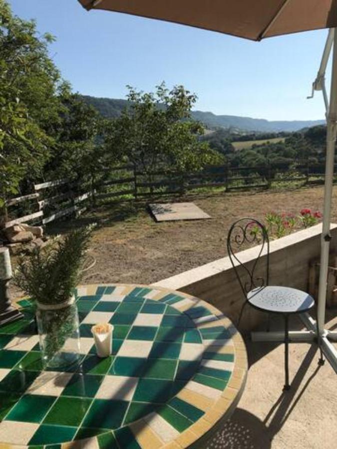 Petite Maison pleine nature La Bastide-Pradines Extérieur photo
